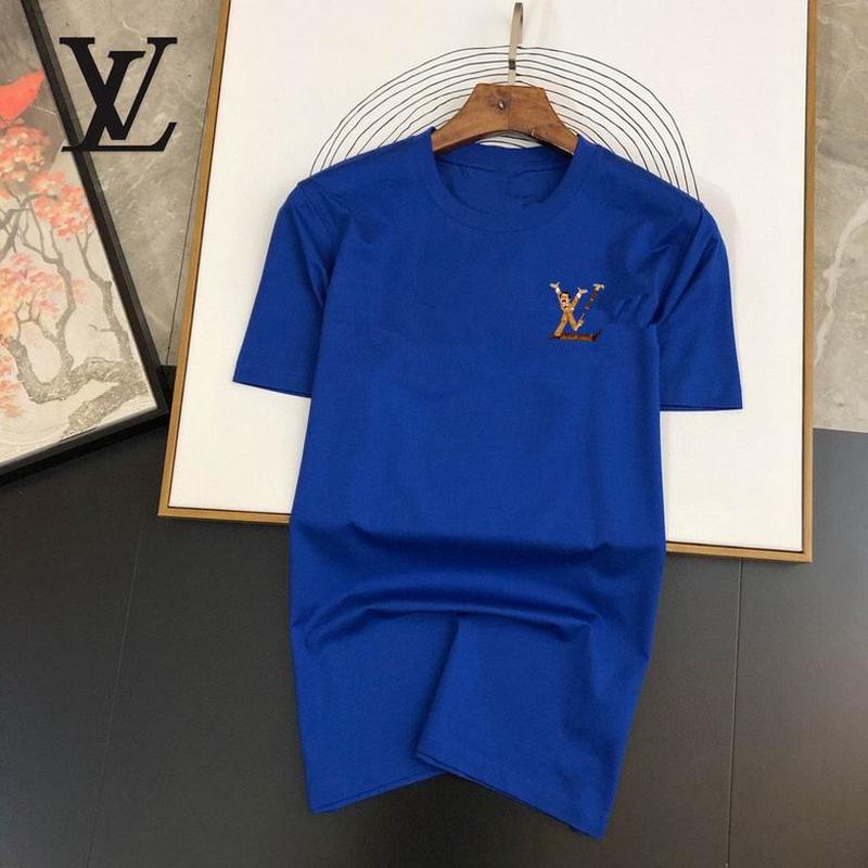 Louis Vuitton Men's T-shirts 162